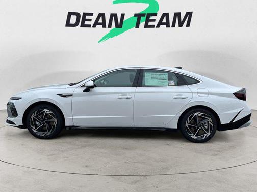 2026 Hyundai SONATA SEL