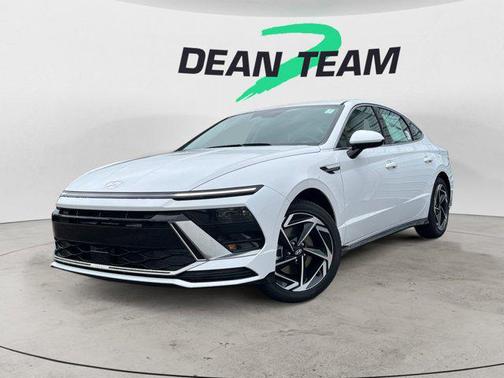 2026 Hyundai SONATA SEL