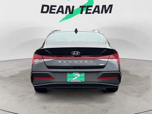 2026 Hyundai ELANTRA HEV SEL Sport