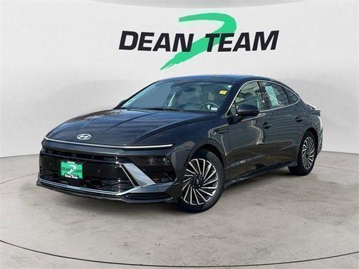 2024 Hyundai SONATA Hybrid Limited