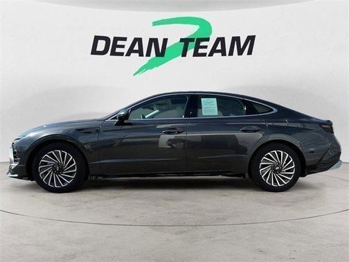 2024 Hyundai SONATA Hybrid Limited