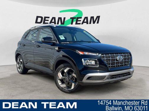 2024 Hyundai VENUE SEL