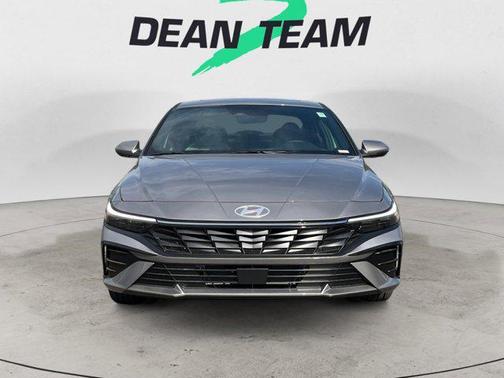 2025 Hyundai ELANTRA HEV Limited