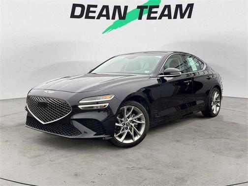 2022 Genesis G70 2.0T