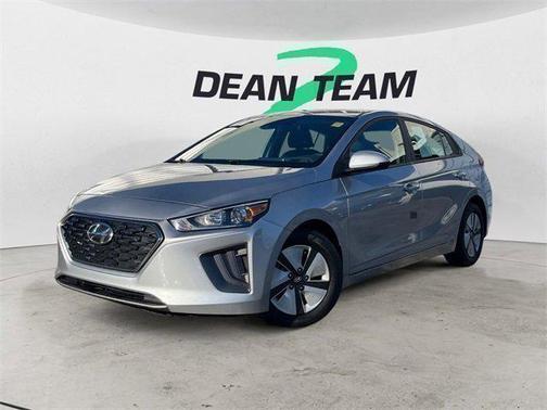 2022 Hyundai IONIQ Hybrid Blue