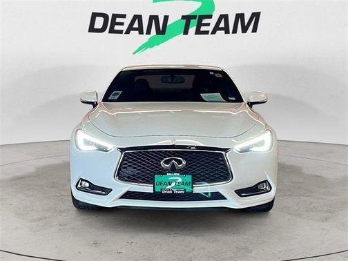 2018 INFINITI Q60 3.0T LUXE