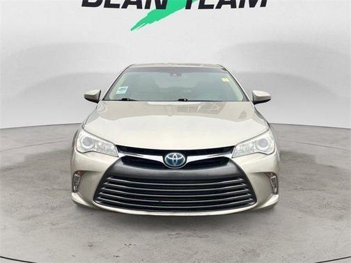 2017 Toyota Camry Hybrid XLE