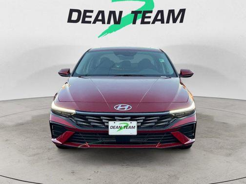 2025 Hyundai ELANTRA SEL