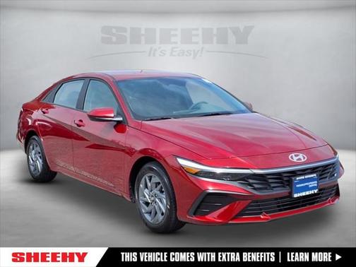 2024 Hyundai ELANTRA SEL