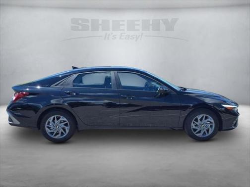 2025 Hyundai ELANTRA HEV Blue