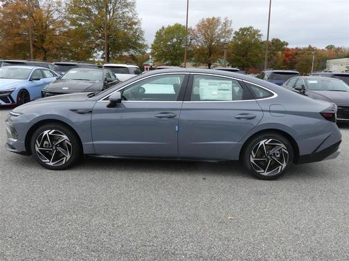 2026 Hyundai SONATA SEL