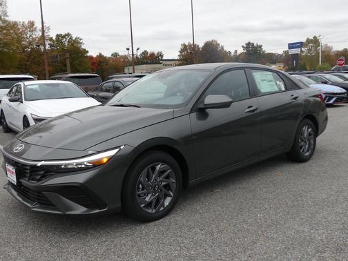 2025 Hyundai ELANTRA HEV Blue