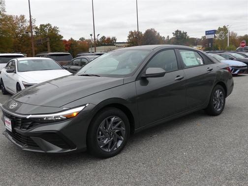 2025 Hyundai ELANTRA HEV Blue