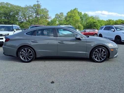 2021 Hyundai SONATA Limited