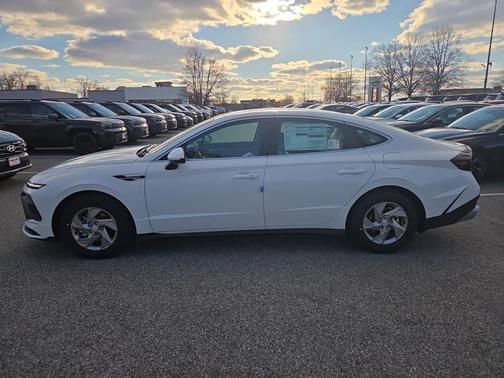 2026 Hyundai SONATA SE