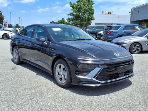 2025 Hyundai SONATA SE