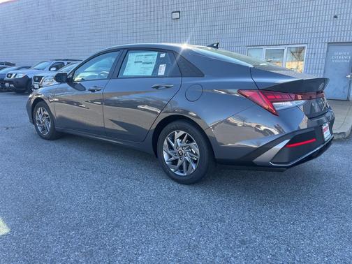 2026 Hyundai ELANTRA HEV Blue