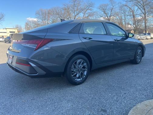 2026 Hyundai ELANTRA HEV Blue