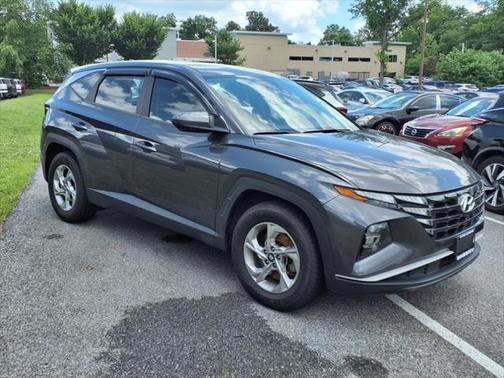 2022 Hyundai TUCSON SE