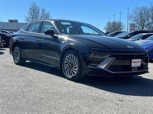 2025 Hyundai SONATA Hybrid Limited