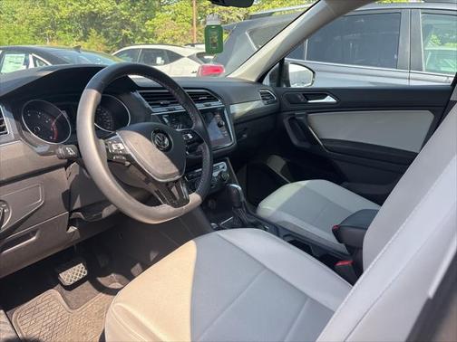 2021 Volkswagen Tiguan 2.0T SE 4MOTION