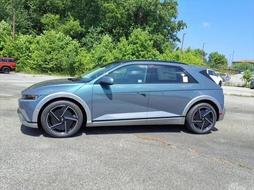 2025 Hyundai IONIQ 5 Limited