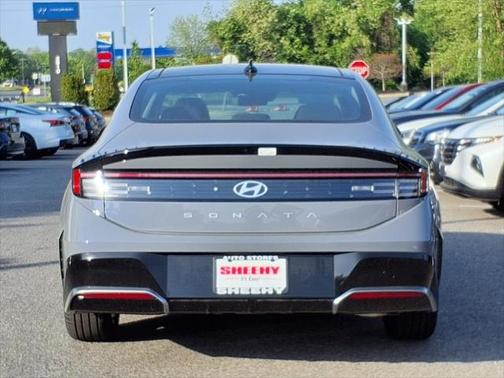 2025 Hyundai SONATA SEL