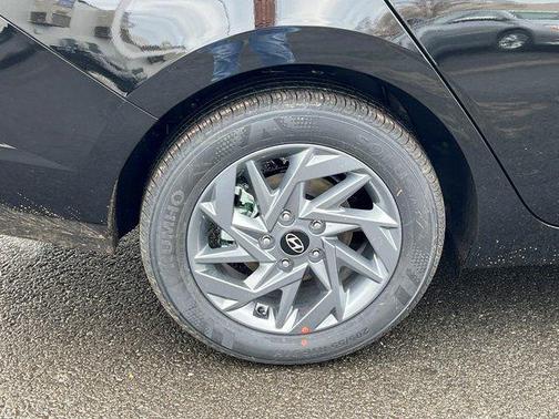 Abyss Black 2026 Hyundai ELANTRA HEV Blue