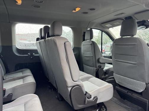 2017 Ford Transit-350 XLT
