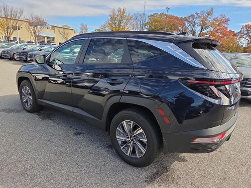 2022 Hyundai TUCSON Hybrid Blue
