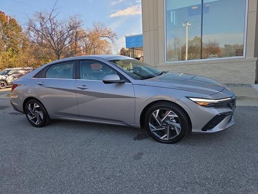 2025 Hyundai ELANTRA HEV Limited