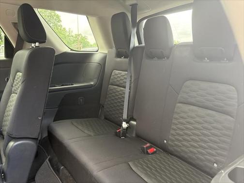 2024 Nissan Pathfinder SV 4WD