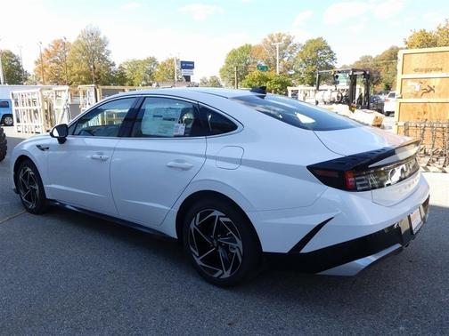 2026 Hyundai SONATA SEL