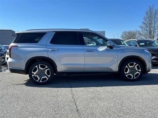 2025 Hyundai PALISADE SEL Premium