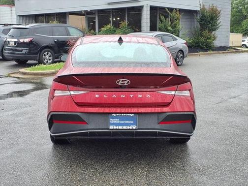 2025 Hyundai ELANTRA Sport