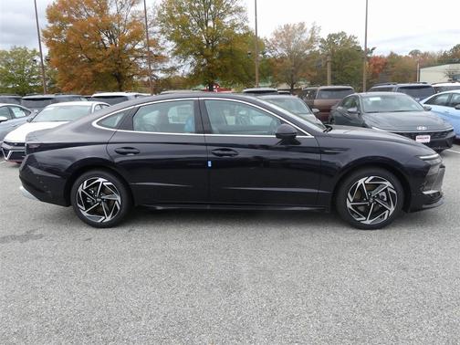 2026 Hyundai SONATA SEL