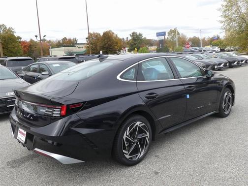 2026 Hyundai SONATA SEL