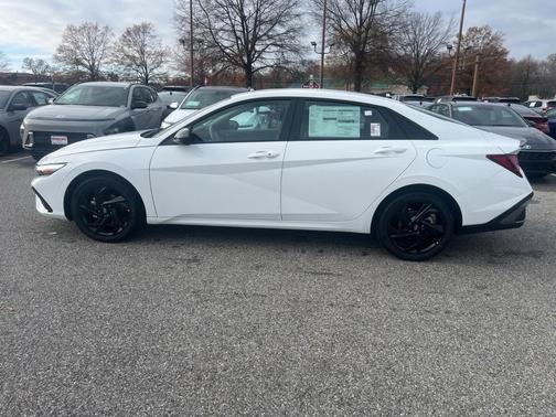 2026 Hyundai ELANTRA Sport