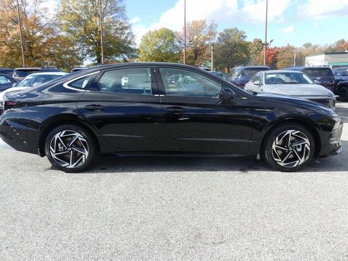 2026 Hyundai SONATA SEL