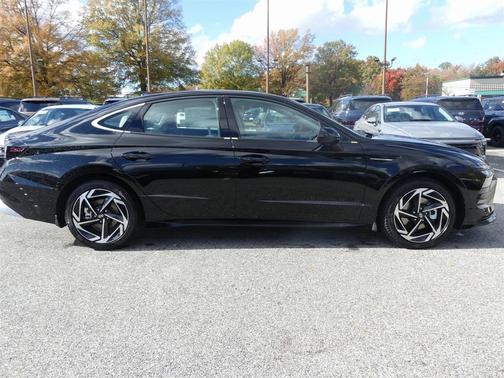 2026 Hyundai SONATA SEL