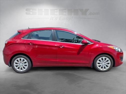 2017 Hyundai Elantra GT Base