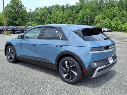 2025 Hyundai IONIQ 5 SE