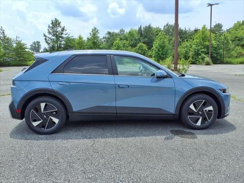 2025 Hyundai IONIQ 5 SE