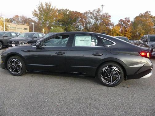 2026 Hyundai SONATA SEL