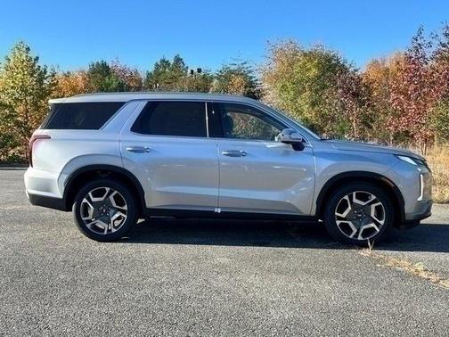 2025 Hyundai PALISADE SEL Premium