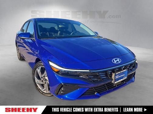 2025 Hyundai ELANTRA SEL