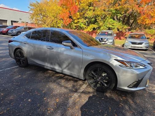 2022 Lexus ES 350 F Sport