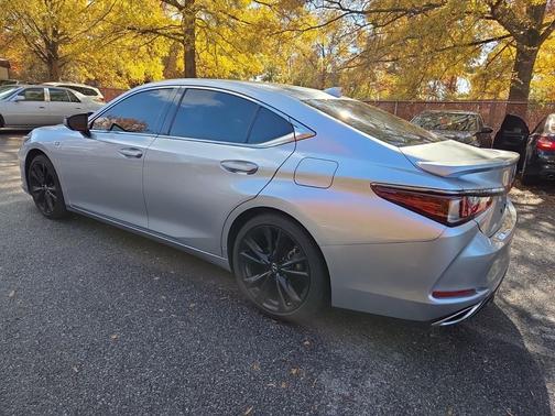 2022 Lexus ES 350 F Sport