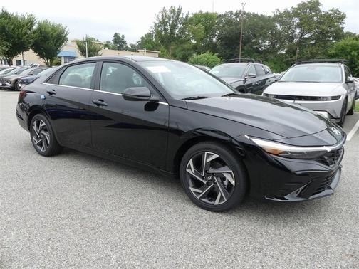 2025 Hyundai ELANTRA HEV Limited