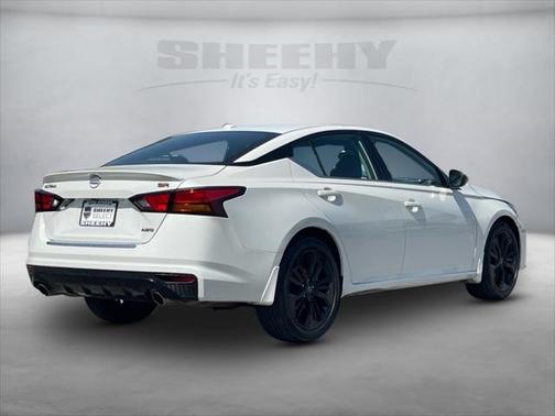 2023 Nissan Altima SR Intelligent AWD